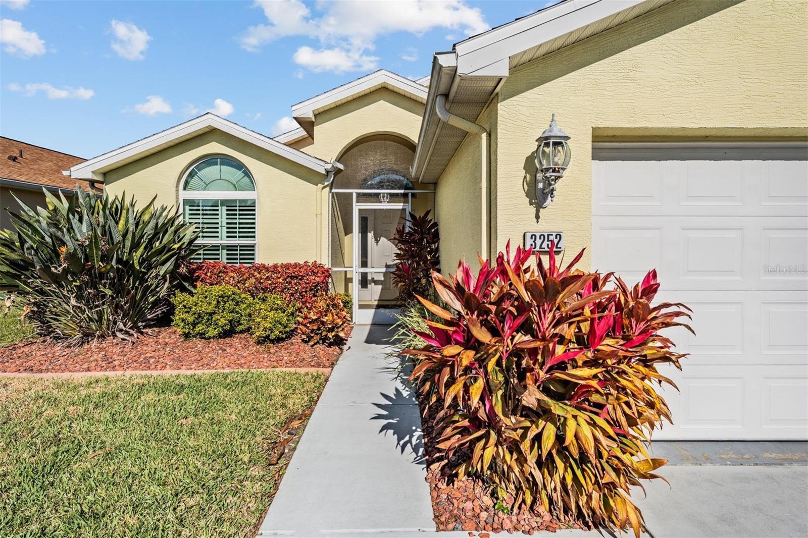 Image 27 of 39 For 3252 Noemi Drive