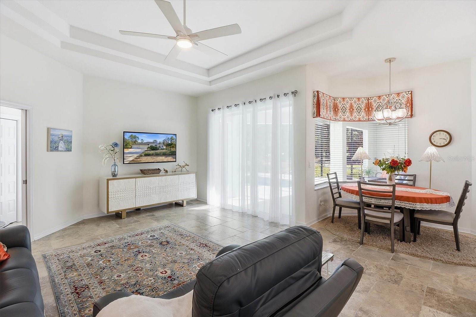 Image 12 of 47 For 4651 Mapleview Way