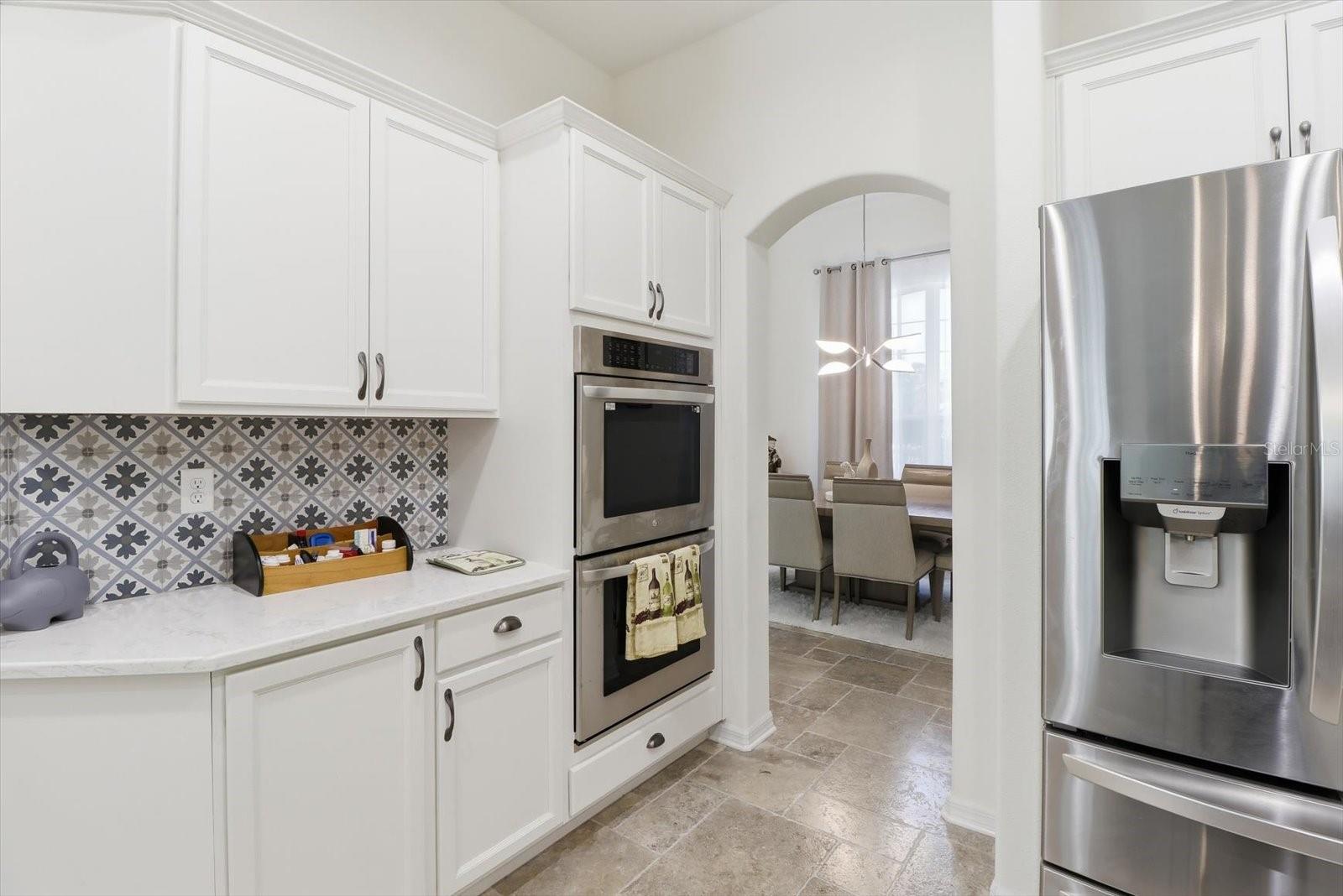 Image 16 of 47 For 4651 Mapleview Way