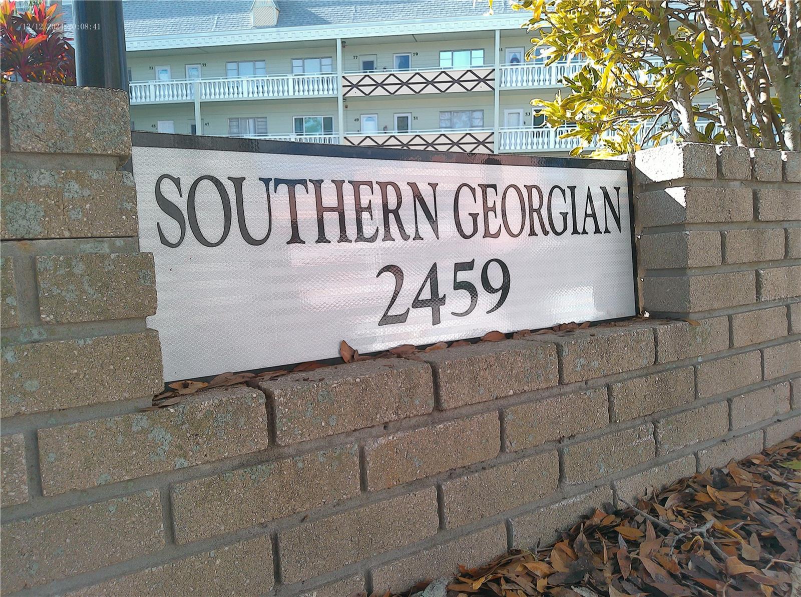 Image 29 of 75 For 2459 Columbia Drive 37
