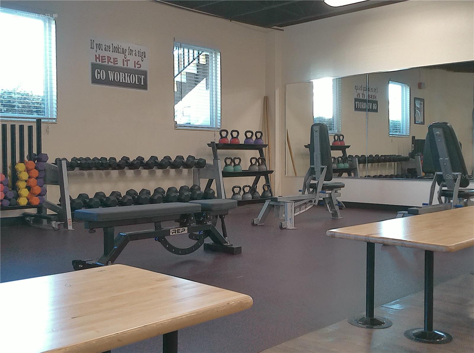 Image 42 of 75 For 2459 Columbia Drive 37