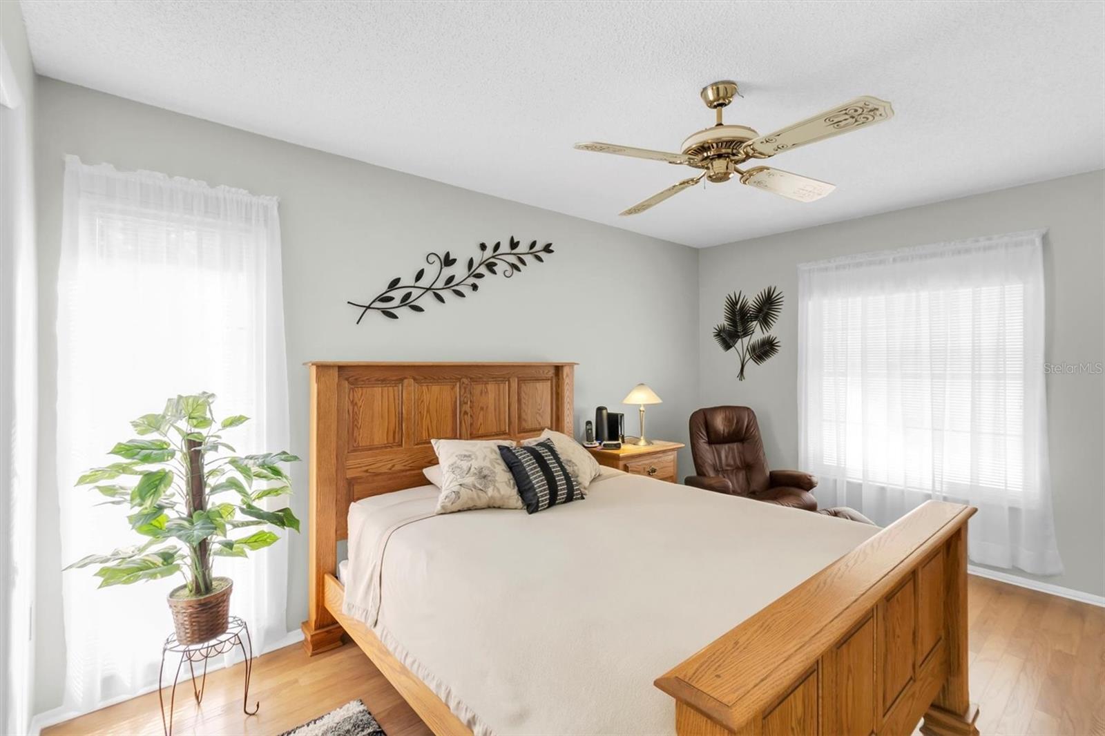 Image 14 of 59 For 8141 Braddock Circle 3