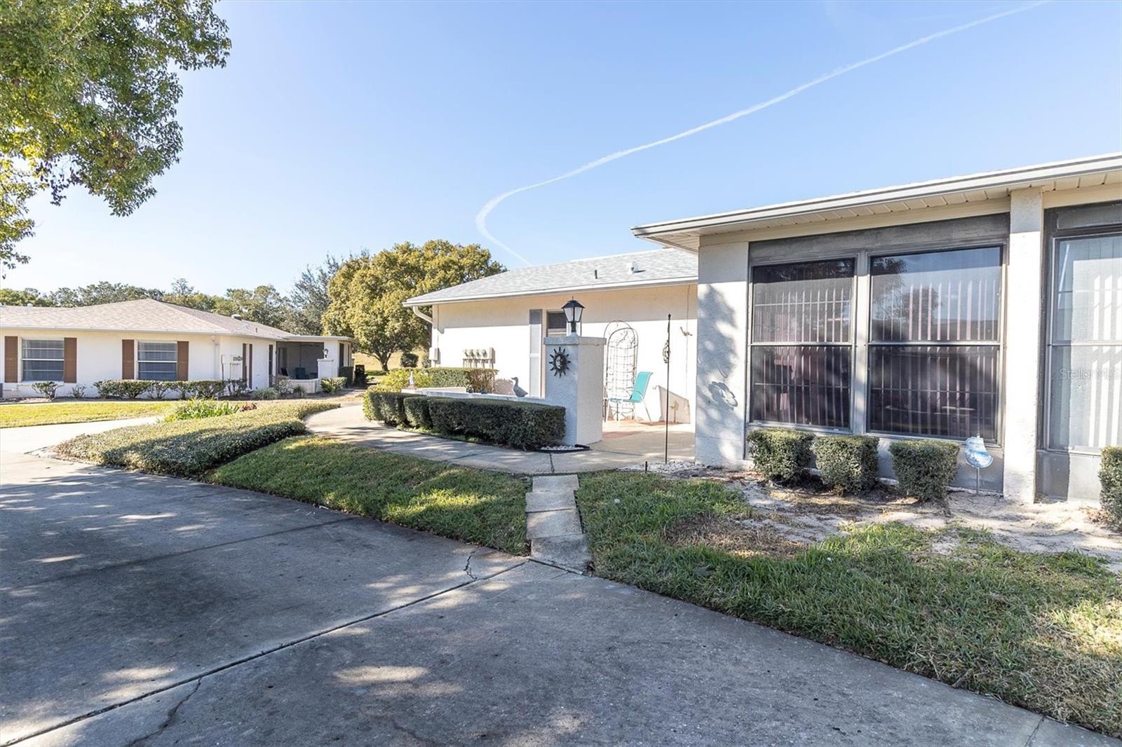 Image 2 of 59 For 8141 Braddock Circle 3