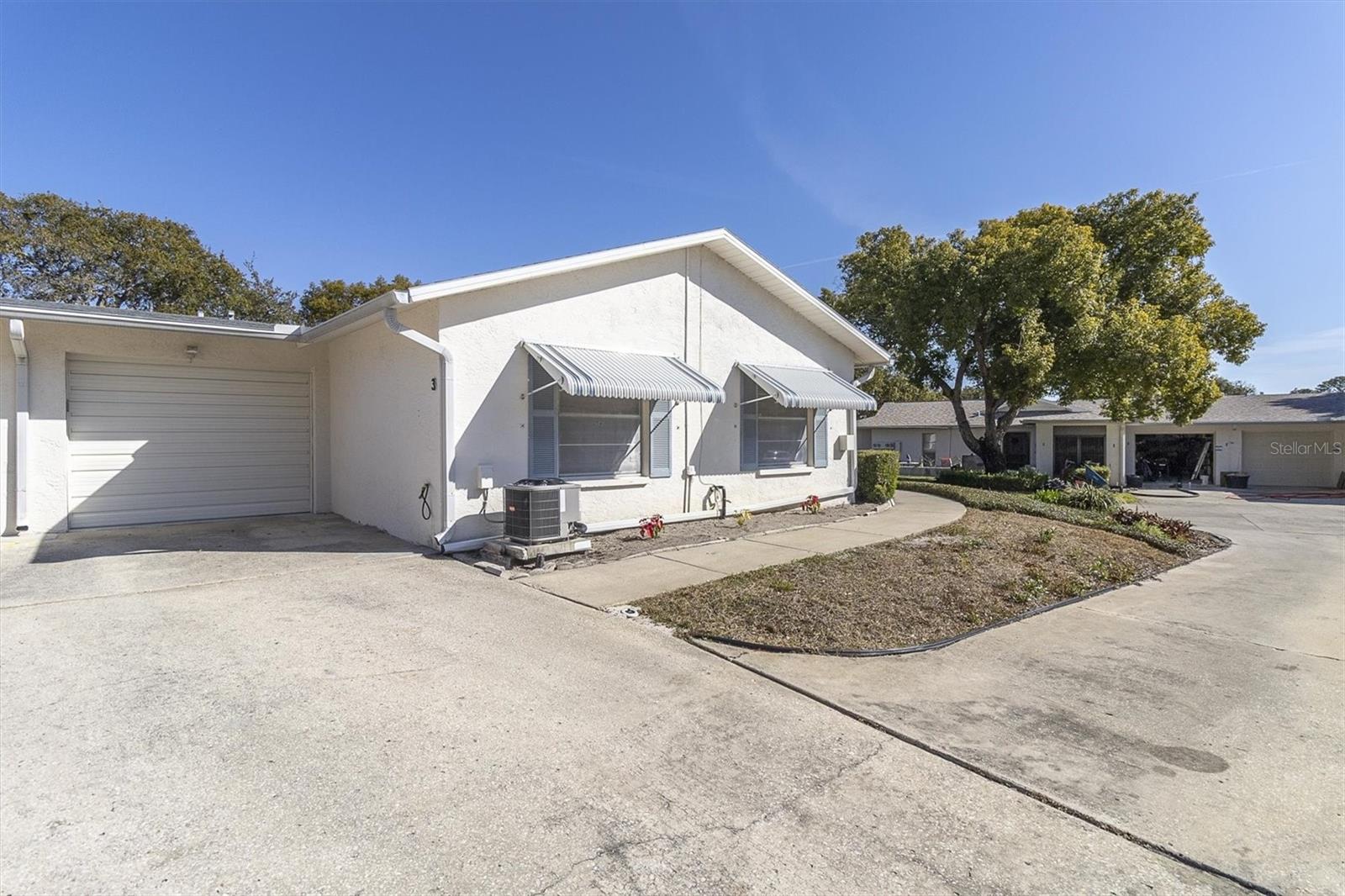 Image 24 of 59 For 8141 Braddock Circle 3