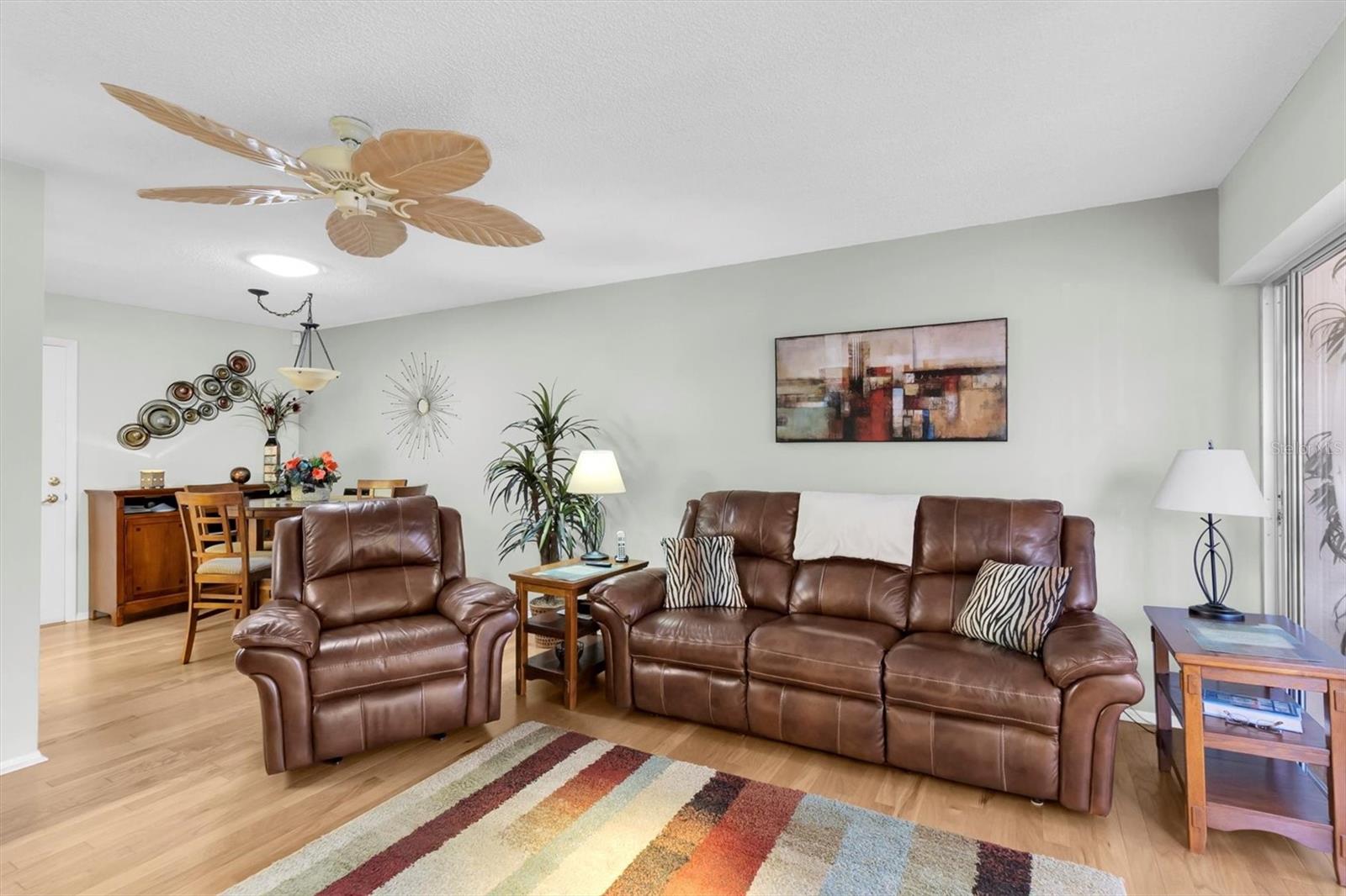 Image 7 of 59 For 8141 Braddock Circle 3