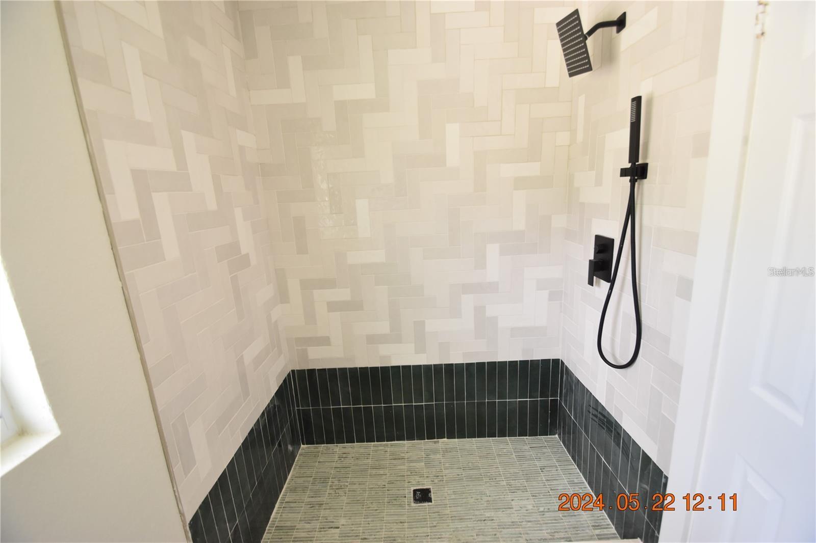 Image 21 of 47 For 3606 River Grove Drive