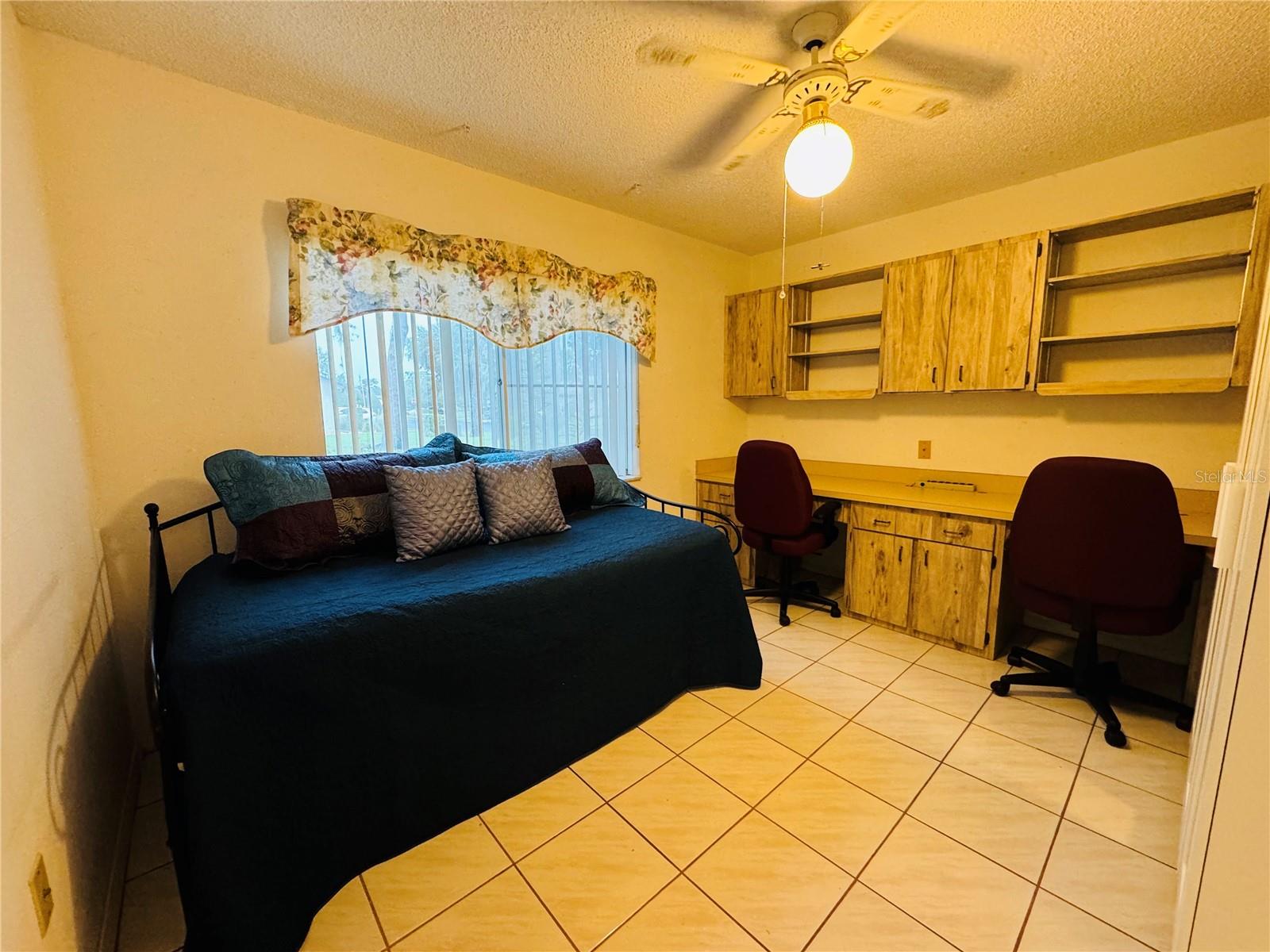 Image 12 of 26 For 7559 Heather Walk Drive