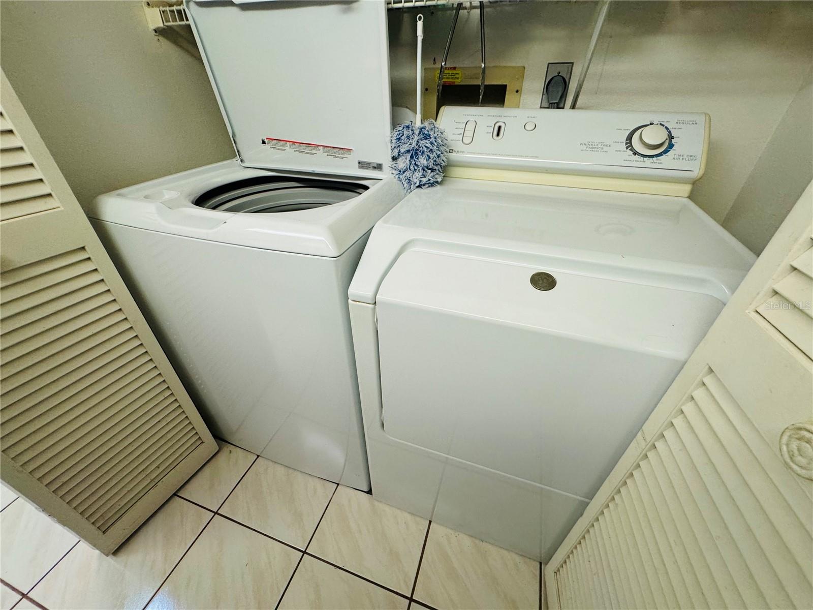 Image 21 of 26 For 7559 Heather Walk Drive