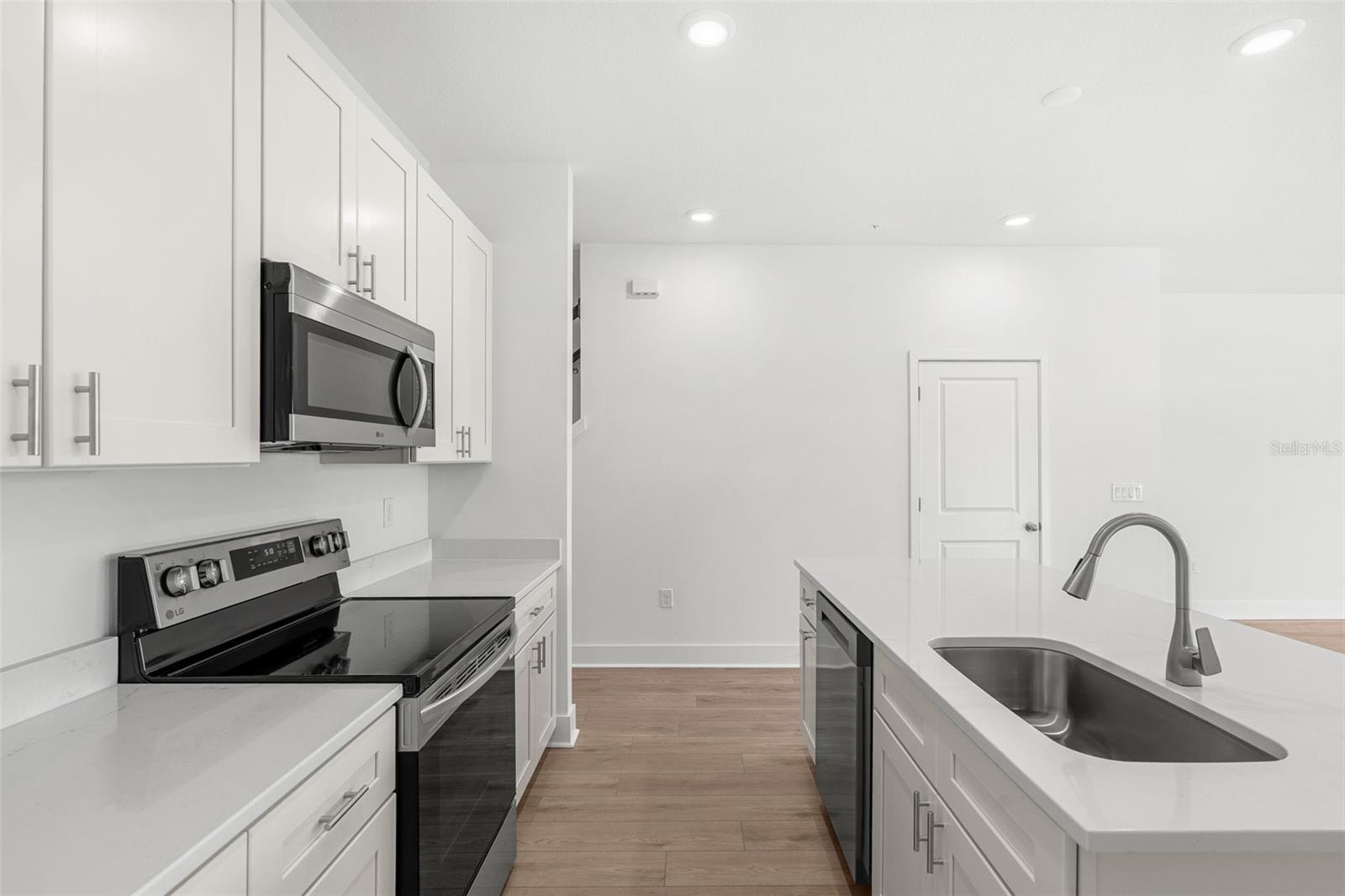 Image 10 of 26 For 2438 Magnolia Reserve Road