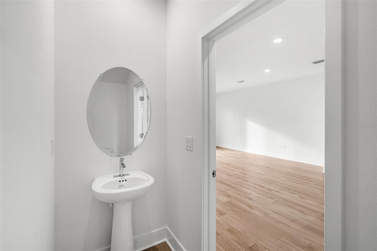 Image 11 of 26 For 2438 Magnolia Reserve Road