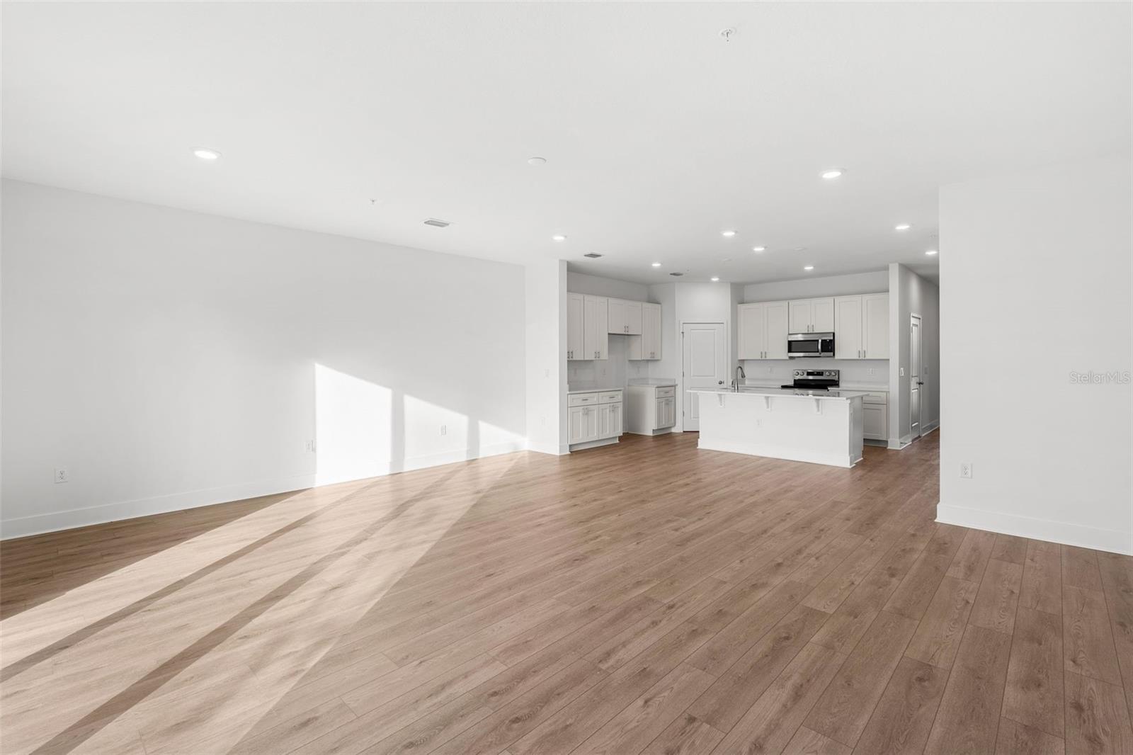 Image 13 of 26 For 2438 Magnolia Reserve Road