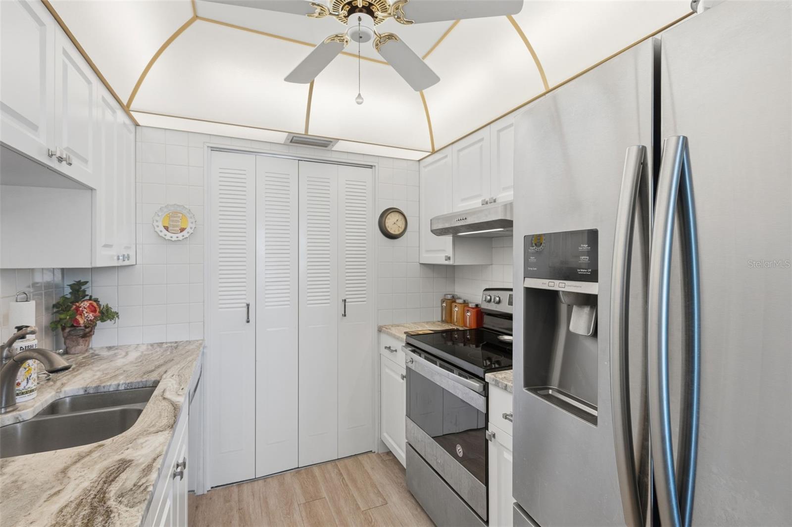 Image 16 of 69 For 1235 Highland Avenue 1-207