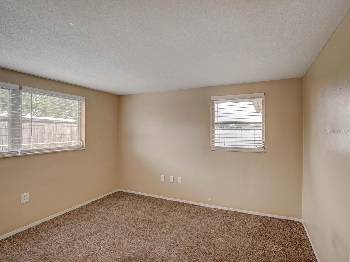 Image 24 of 53 For 10320 Honeysuckle Lane