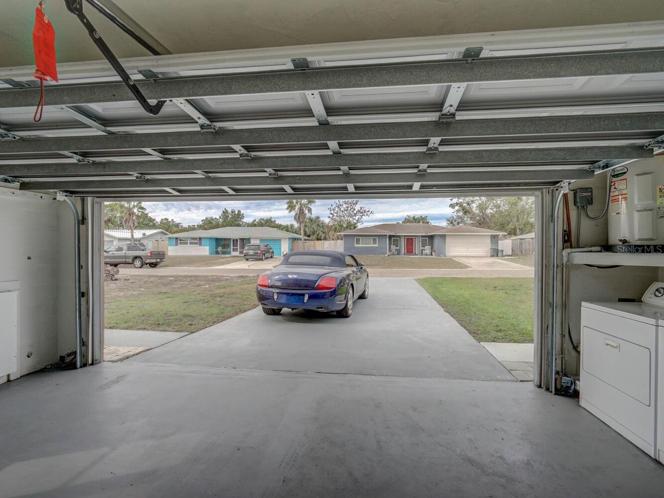 Image 34 of 53 For 10320 Honeysuckle Lane