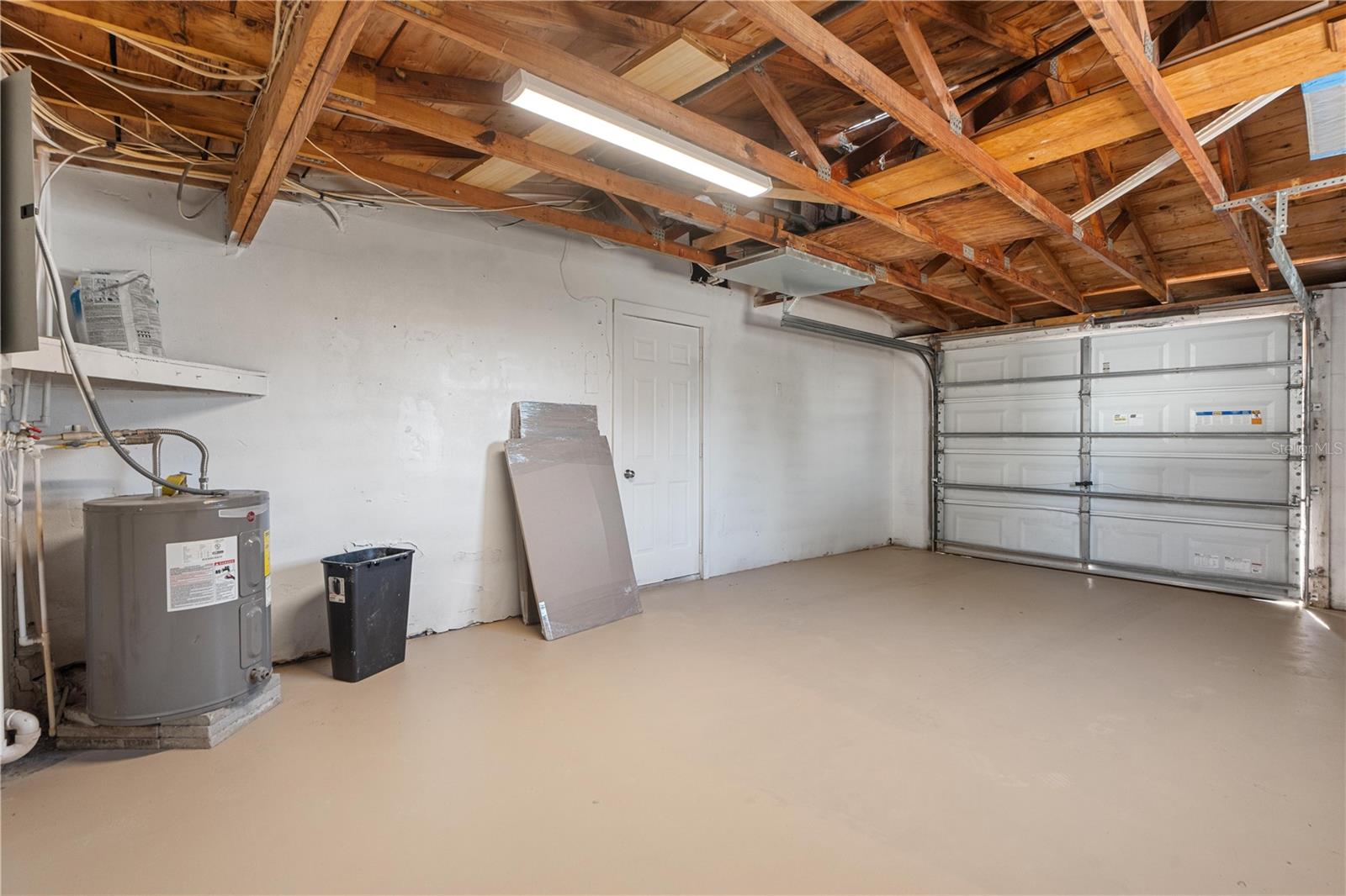 Image 18 of 26 For 4707 Koala Drive