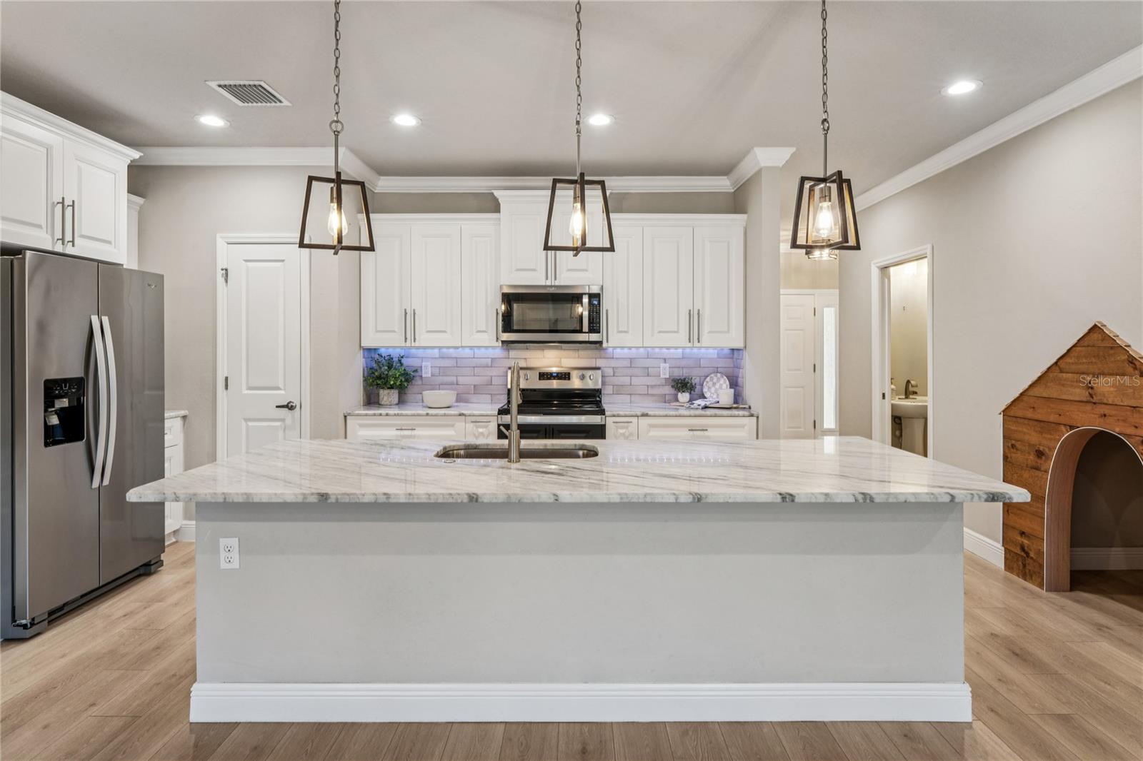 Image 8 of 66 For 5362 Riverwalk Preserve Drive