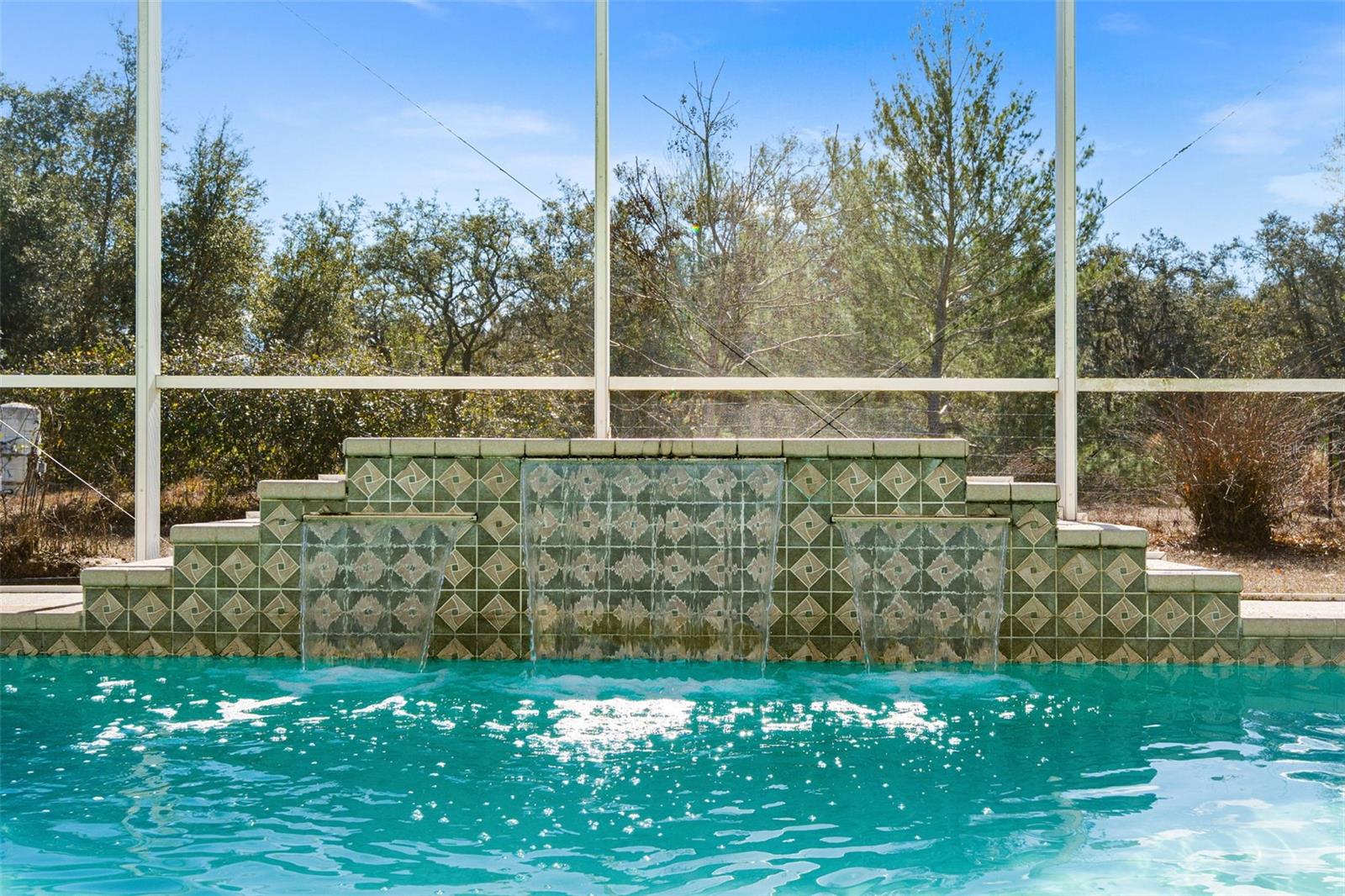 Image 14 of 18 For 16870 Akins Drive