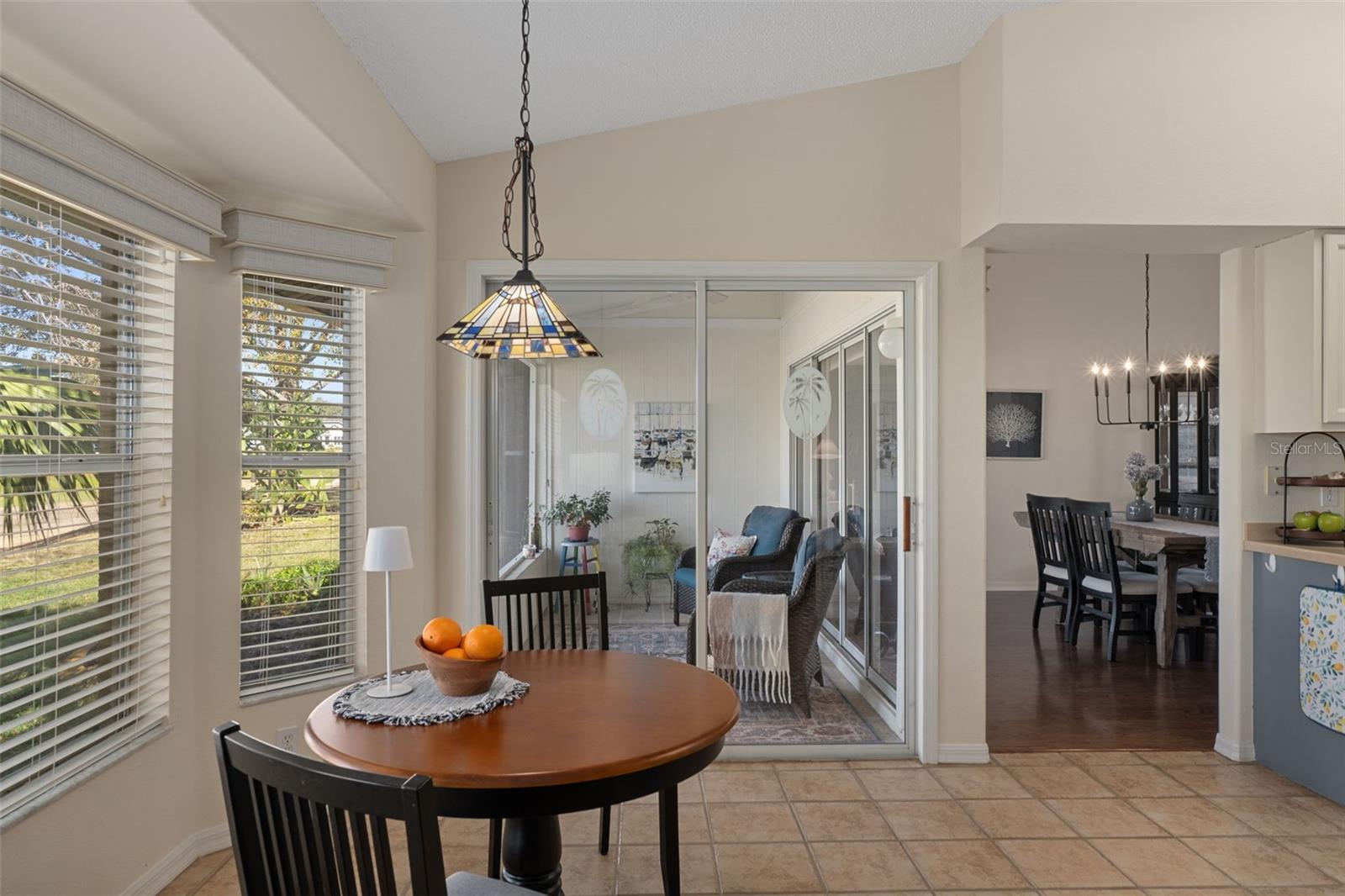 Image 25 of 73 For 18531 Bent Pine Drive