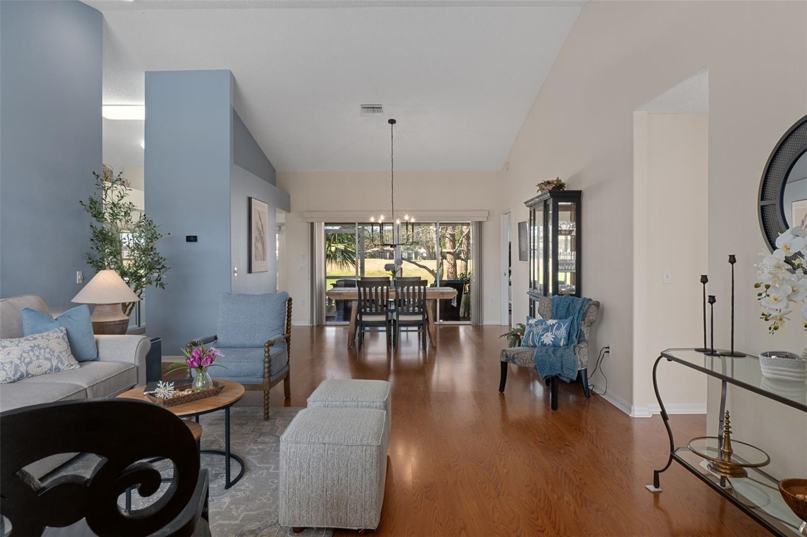 Image 8 of 73 For 18531 Bent Pine Drive