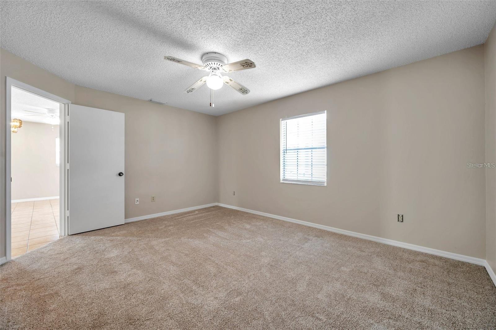 Image 29 of 40 For 6632 Hickorywood Lane 4b