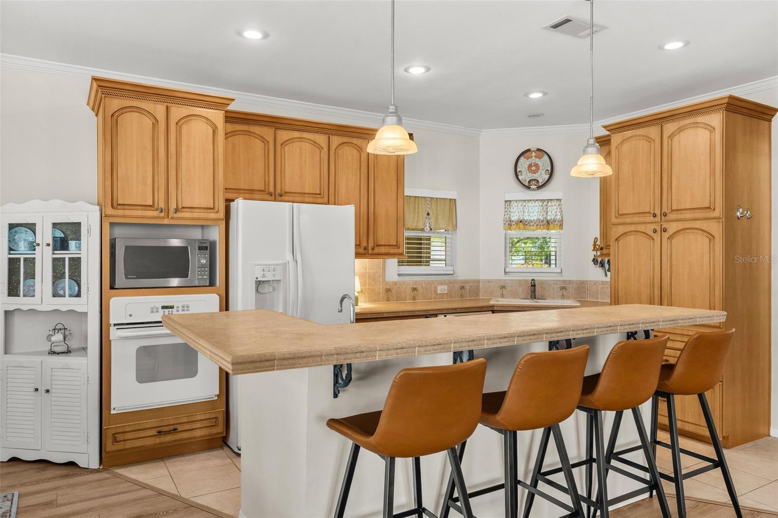 Image 15 of 48 For 2973 Kingswood Circle