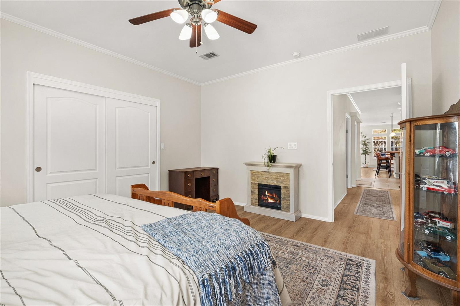 Image 27 of 48 For 2973 Kingswood Circle