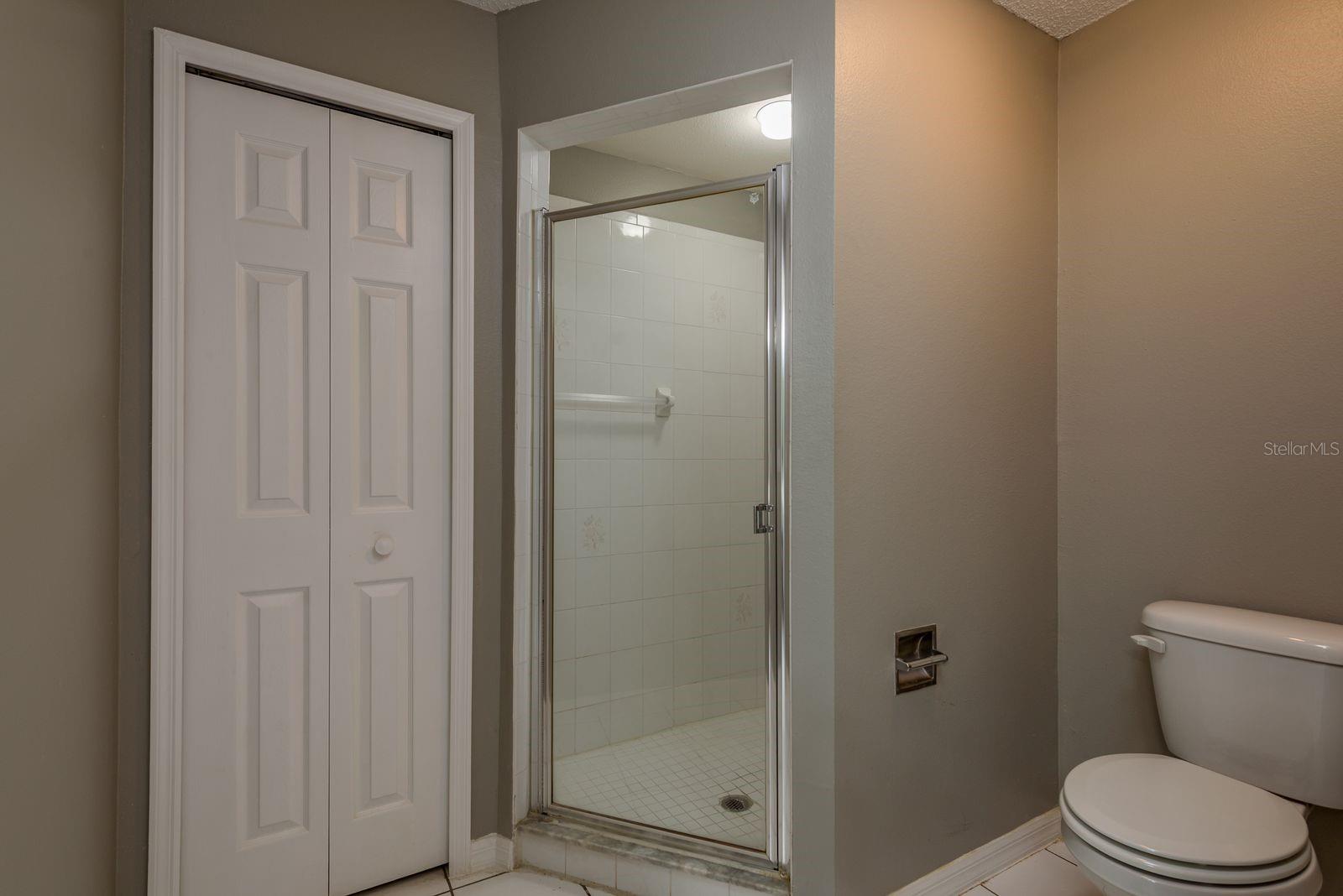 Image 21 of 38 For 9326 Palm Haven Court