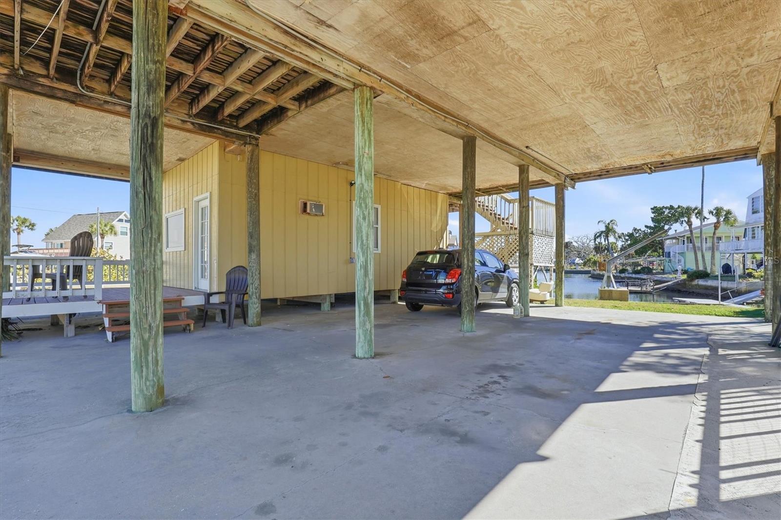 Image 17 of 66 For 6420 Driftwood Drive