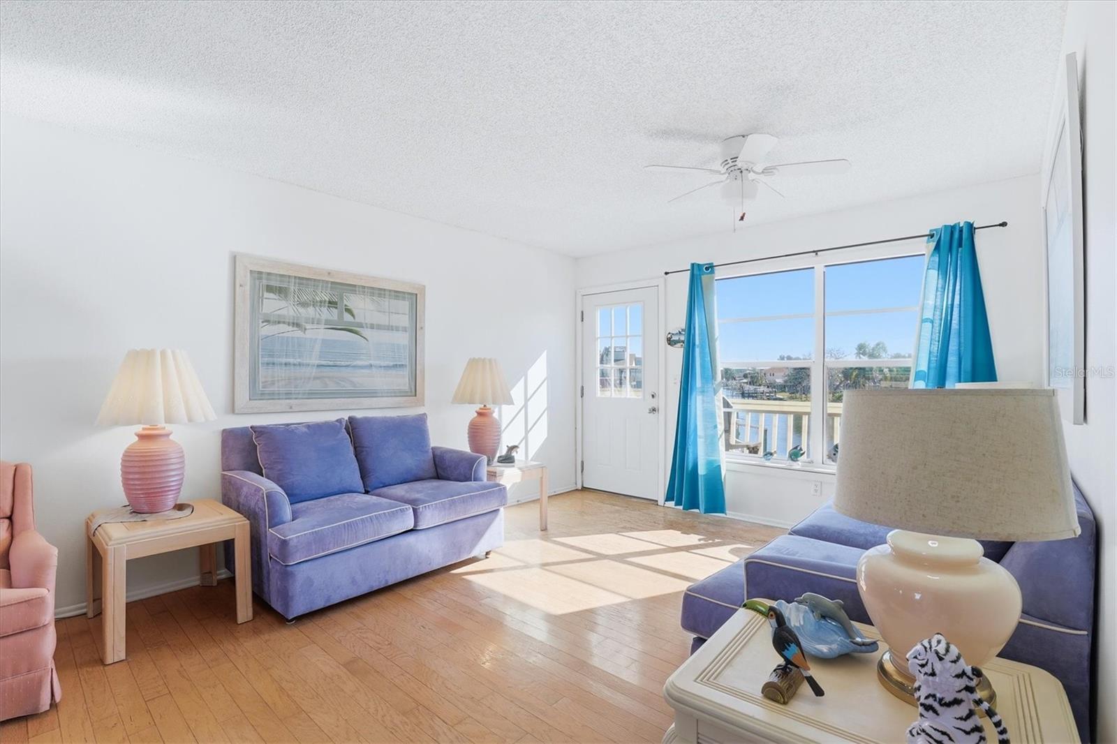 Image 32 of 66 For 6420 Driftwood Drive