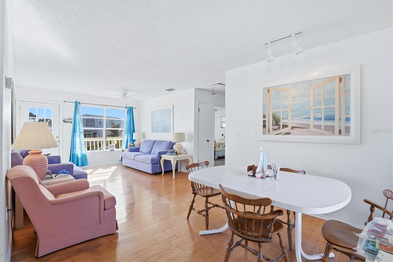 Image 33 of 66 For 6420 Driftwood Drive