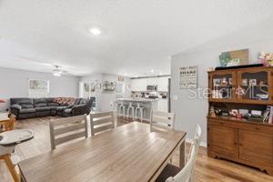 Listing photo id 11 for 11014 Golden Warlber