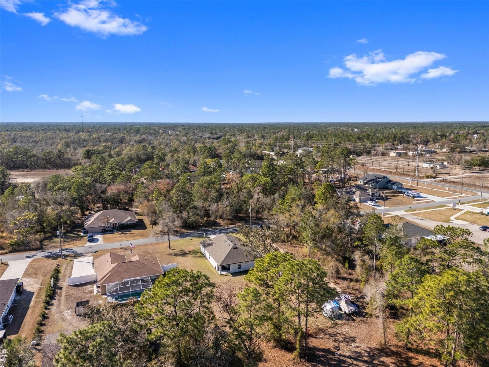 Listing photo id 47 for 11014 Golden Warlber