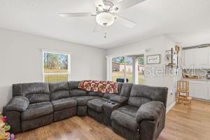 Listing photo id 5 for 11014 Golden Warlber