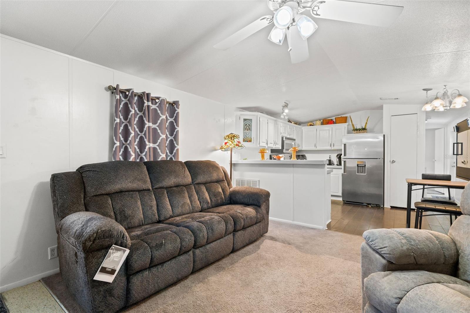 Image 12 of 78 For 12222 Beagle Road