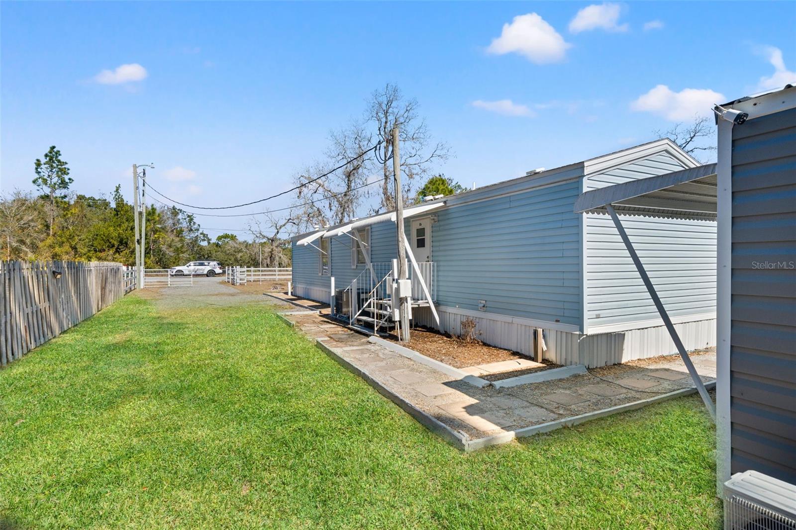 Image 15 of 78 For 12222 Beagle Road