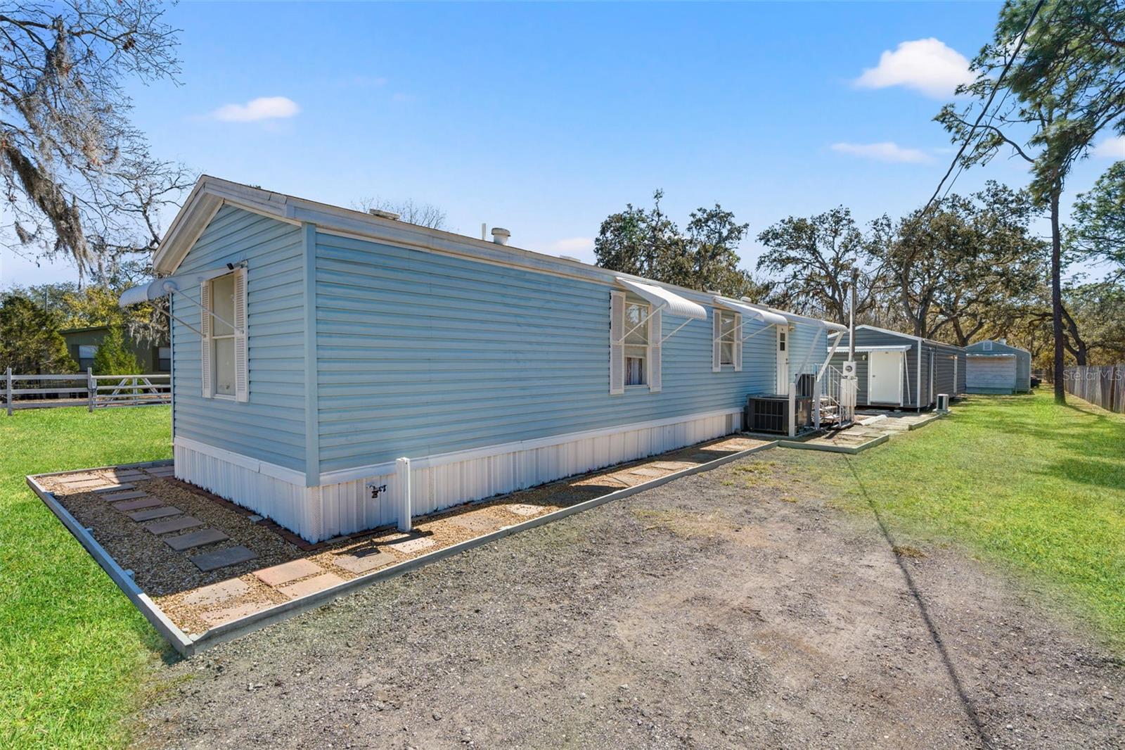 Image 16 of 78 For 12222 Beagle Road