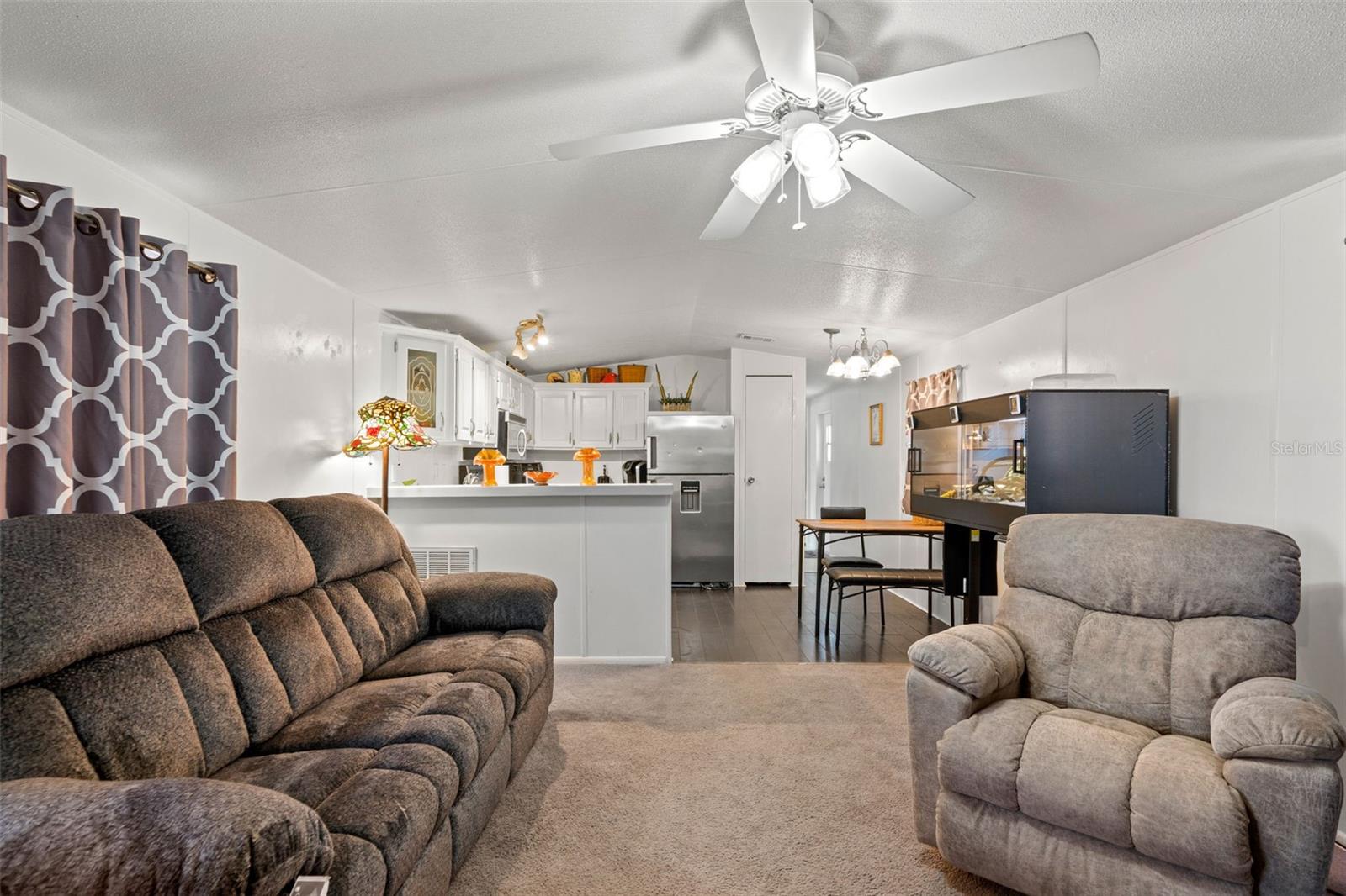 Image 18 of 78 For 12222 Beagle Road