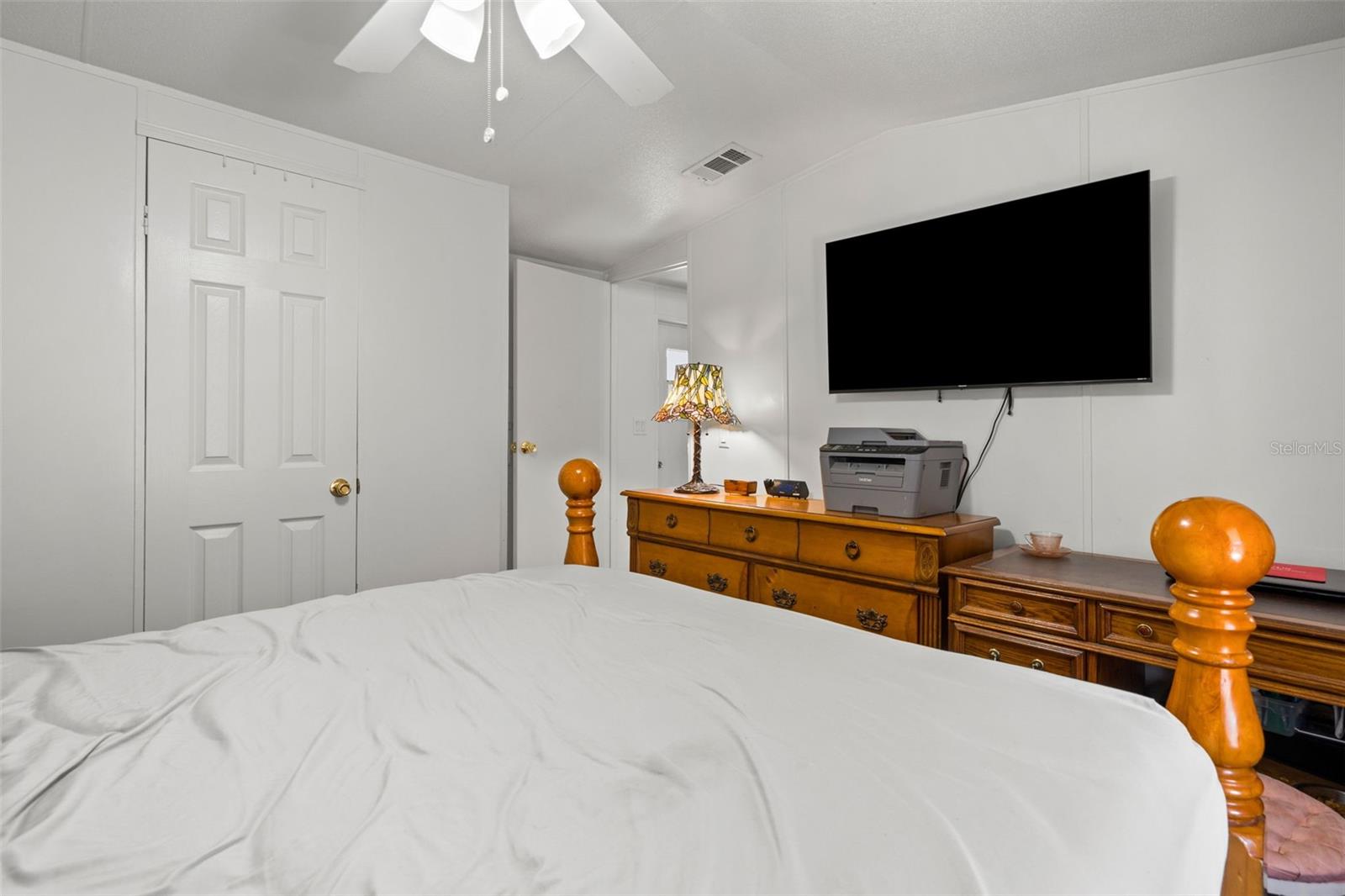 Image 22 of 78 For 12222 Beagle Road