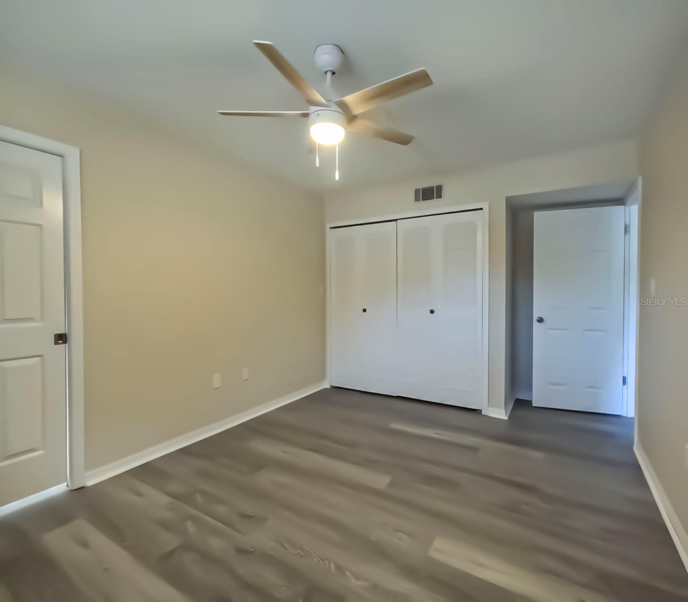 Image 11 of 21 For 500 Newell Hill Road 108b