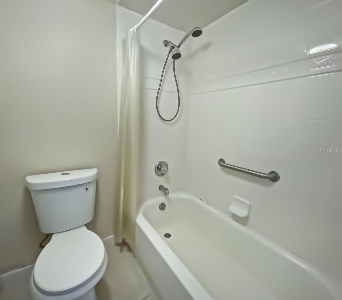 Image 17 of 21 For 500 Newell Hill Road 108b