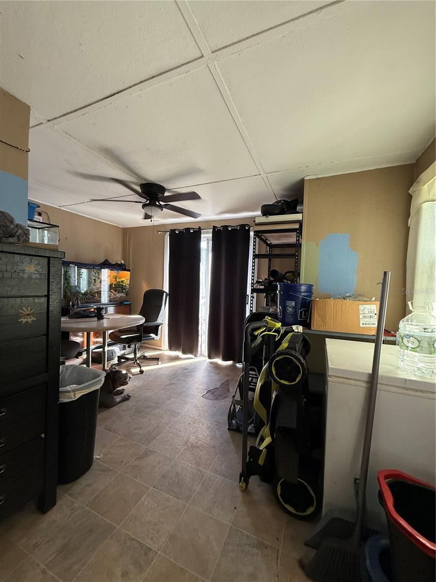 Image 11 of 23 For 6100 Main Street A