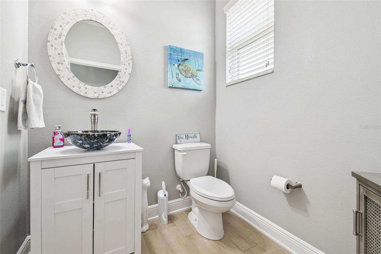 Image 13 of 58 For 13019 Batten Lane