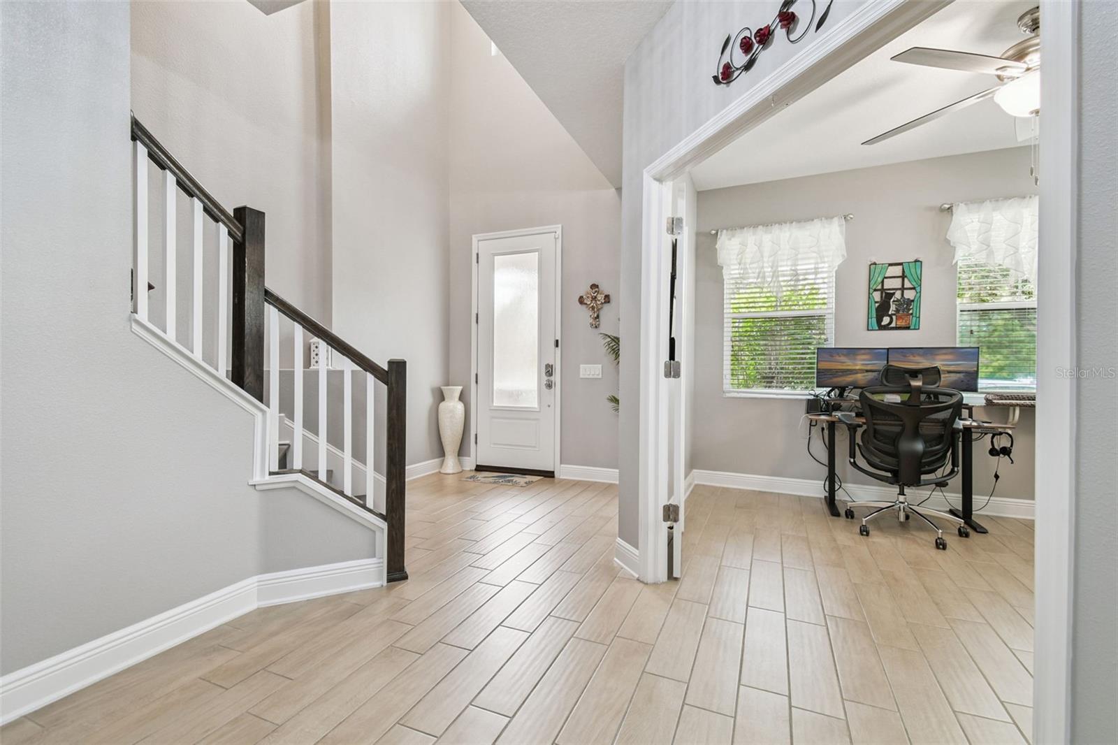 Image 3 of 58 For 13019 Batten Lane