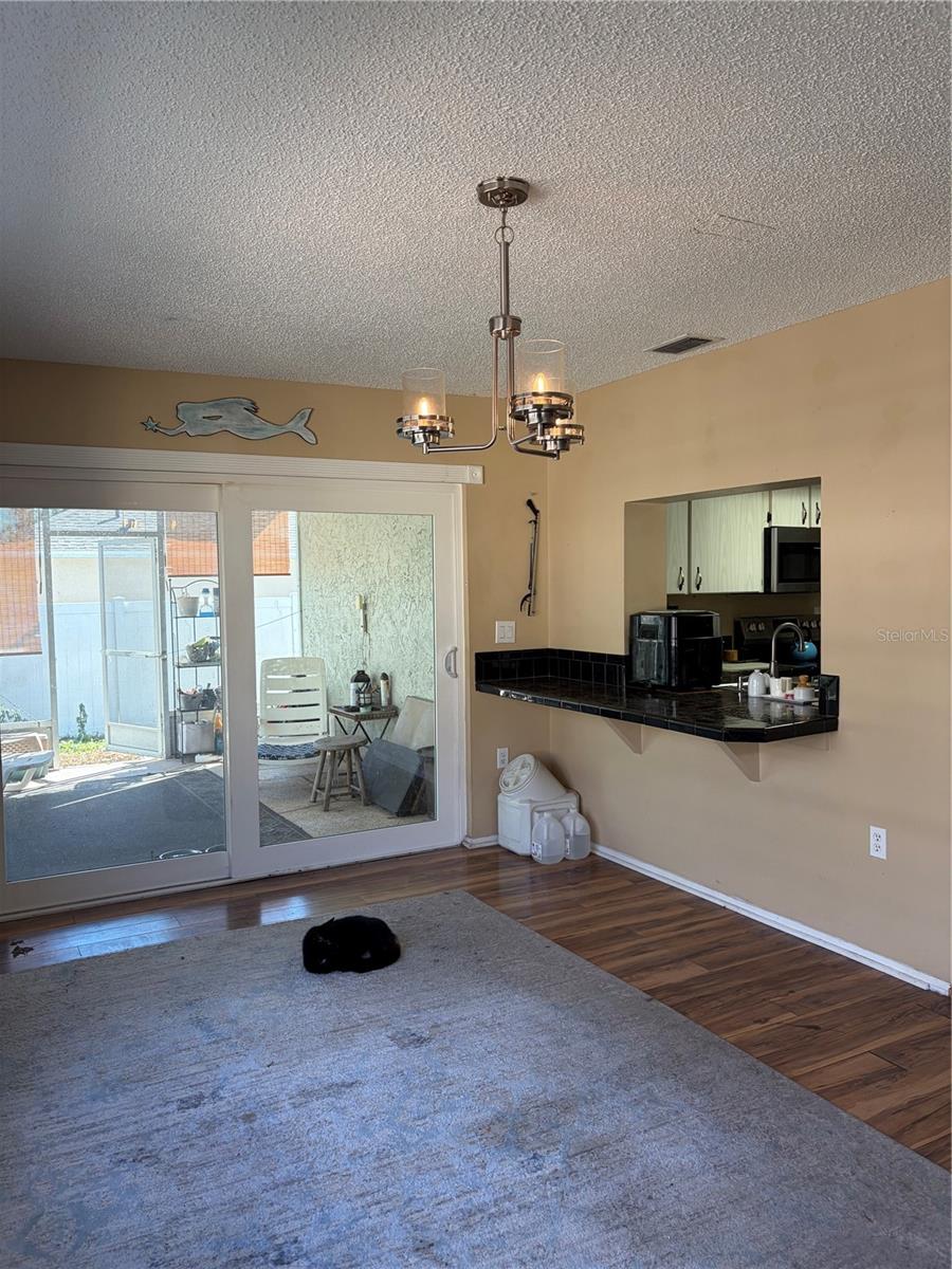 Image 11 of 30 For 1362 Waterfall Drive