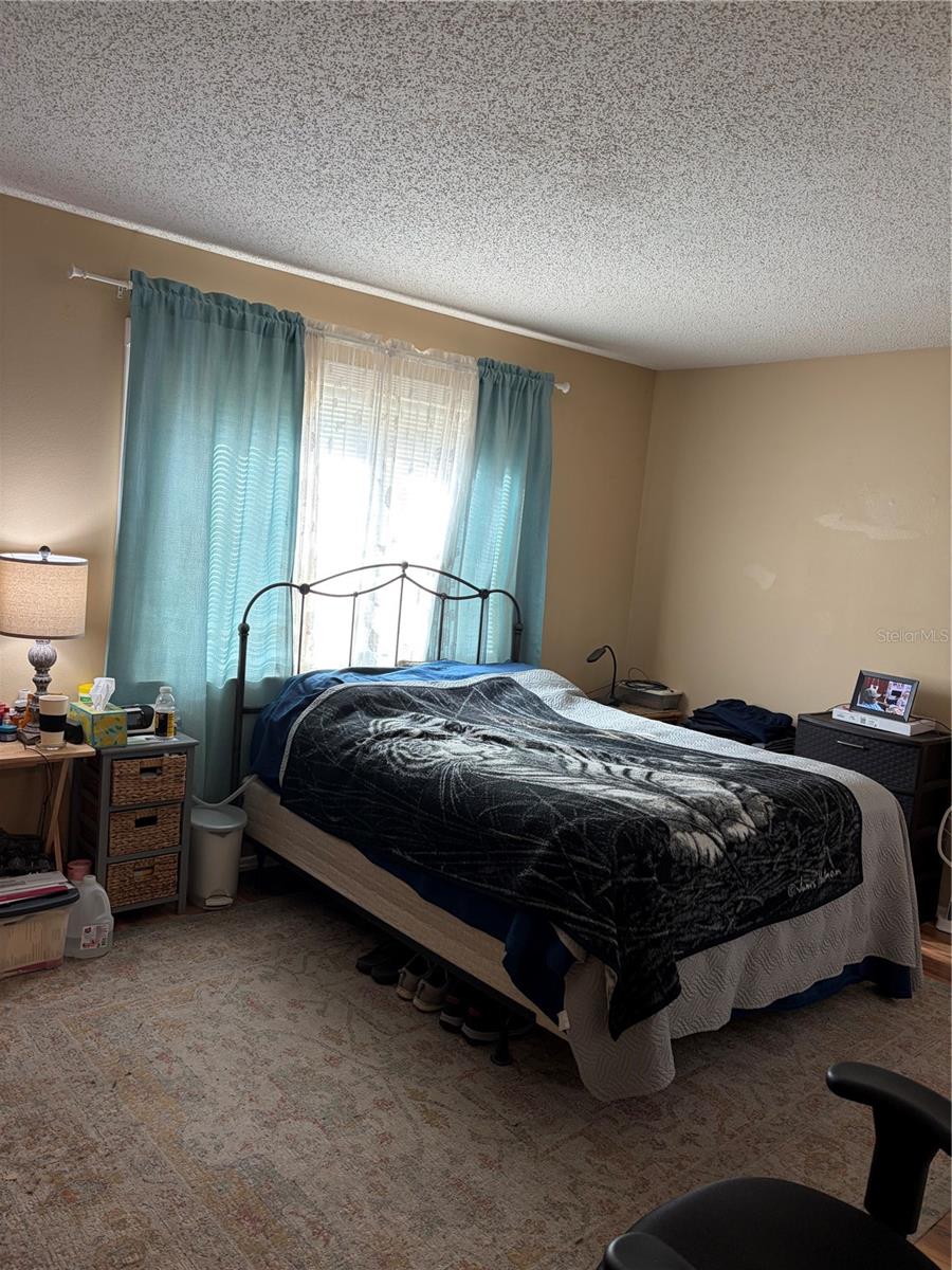 Image 22 of 30 For 1362 Waterfall Drive