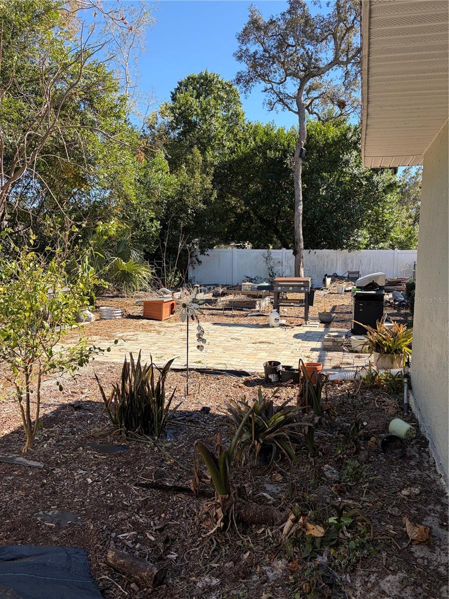 Image 25 of 30 For 1362 Waterfall Drive