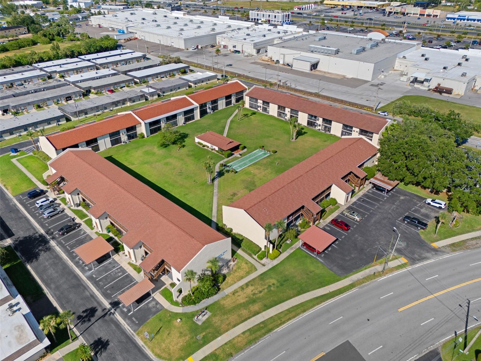 Image 29 of 39 For 5154 Turquoise Lane 106