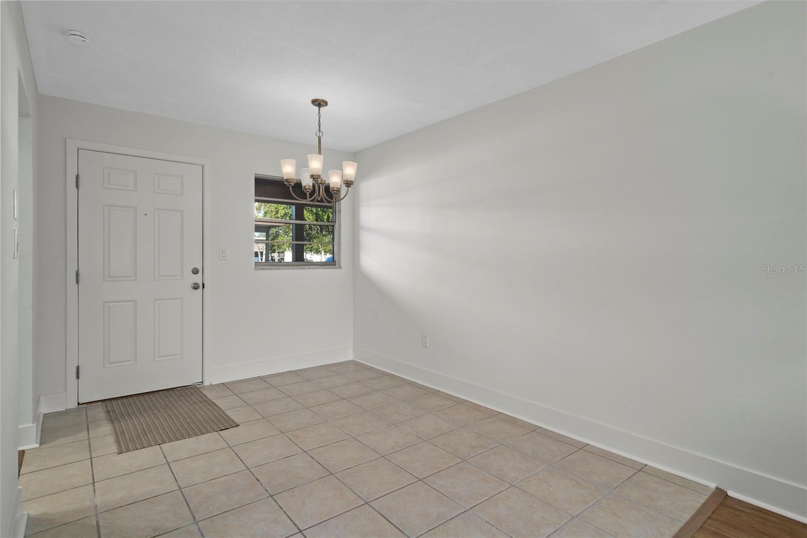 Image 6 of 39 For 5154 Turquoise Lane 106