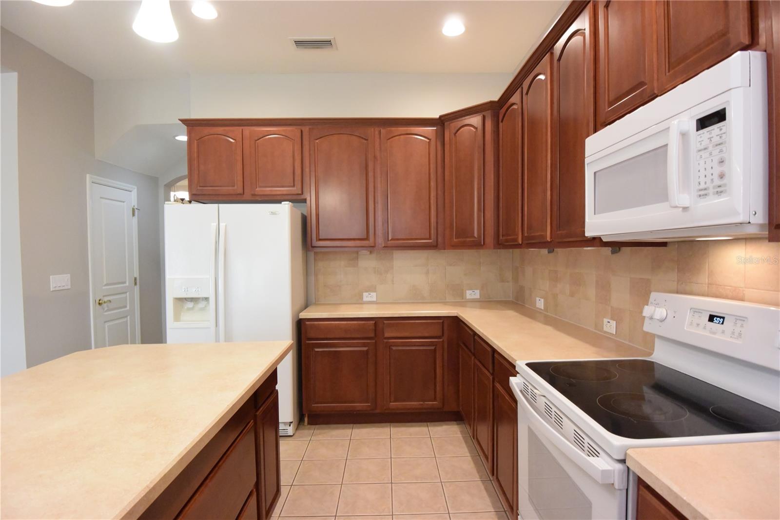 Image 16 of 57 For 7015 Cardinalwood Lane