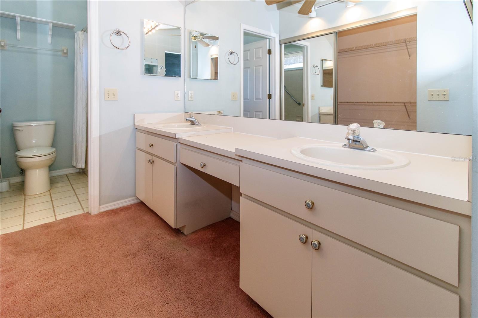 Image 19 of 31 For 9407 Calle Alta